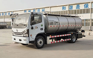 天潤新東鮮奶運(yùn)輸車助力柬埔寨冷鏈運(yùn)輸現(xiàn)代化